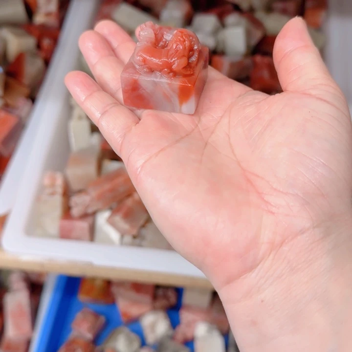 喜***意老挝石0000000000000