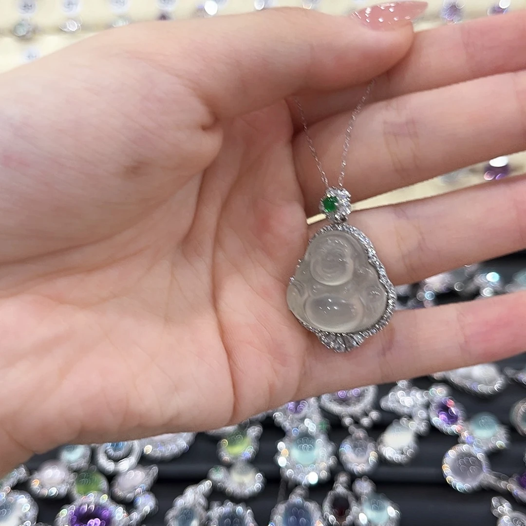 A***t蛇纹石玉银S925镶嵌颈饰