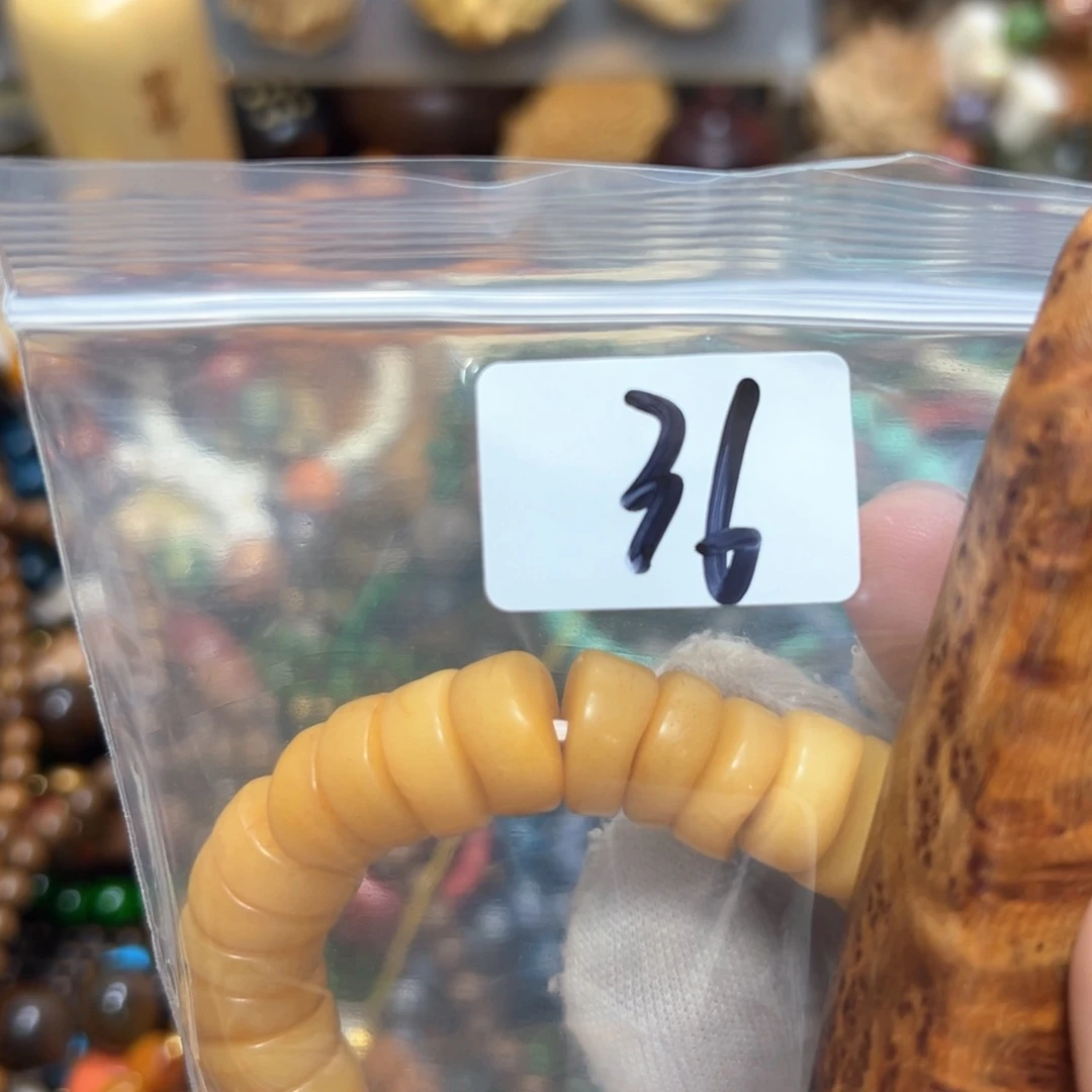 【闪购商品】非洲檀香无事牌齐***春14单圈手串