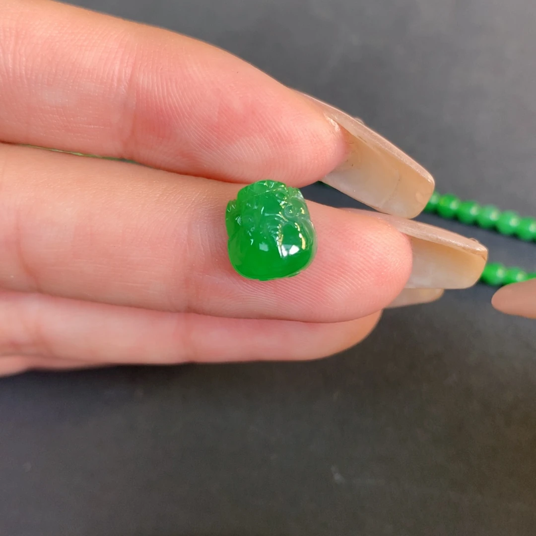 翡翠裸石翡翠翡翠9.46/8.6-4.55