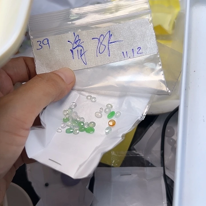 未镶嵌定制翡翠清*不