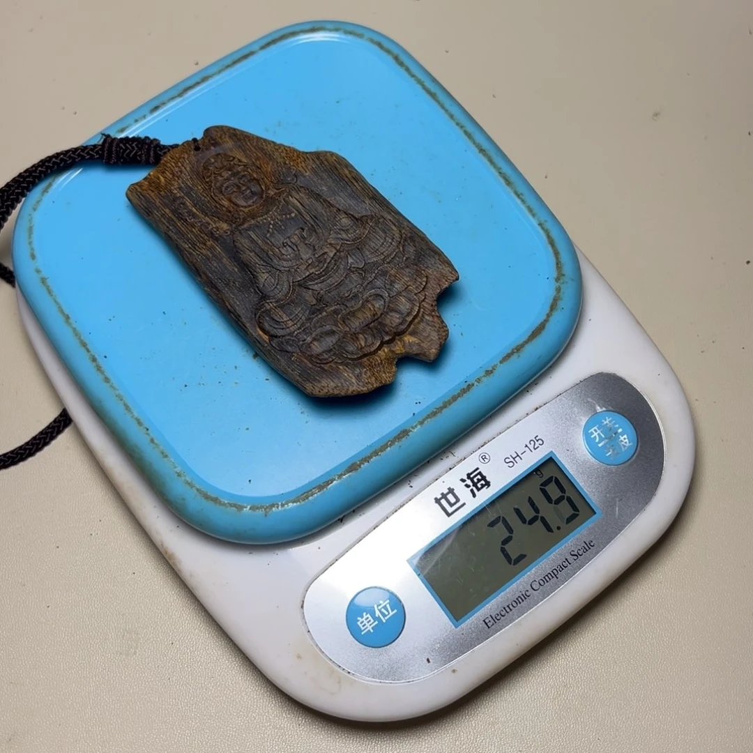 树脂制品木****?海南原母树24克