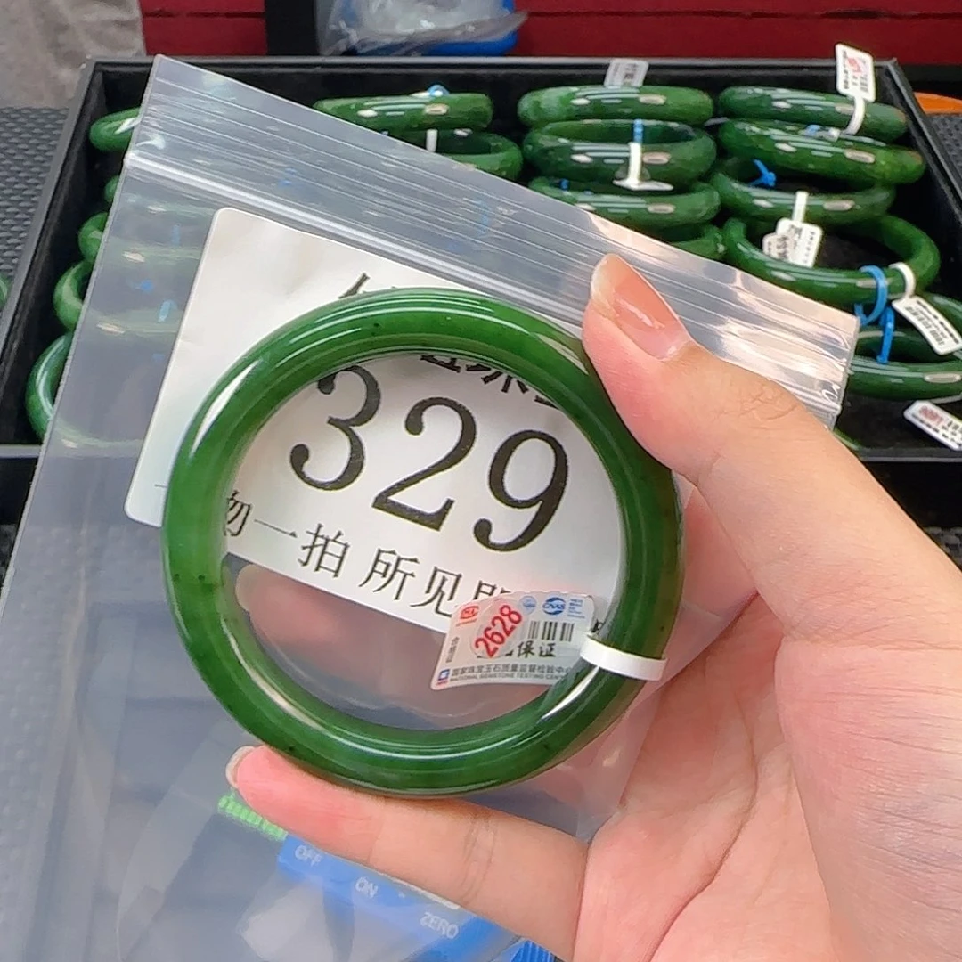 和田玉未镶嵌颈饰手镯58 329