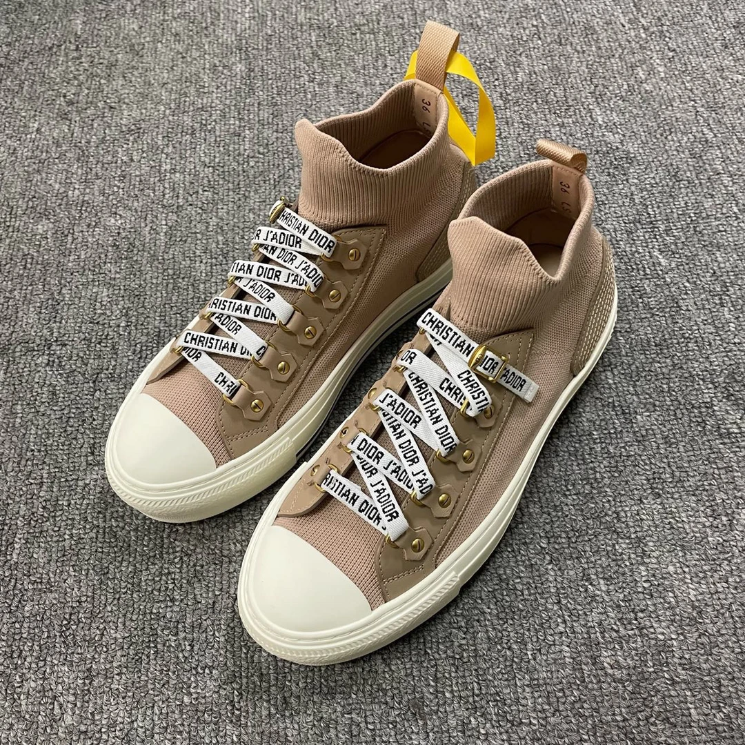 99新 DIOR/迪奥 （有盒）Walk'n'Dior 系带平跟中帮板鞋 36码/5896