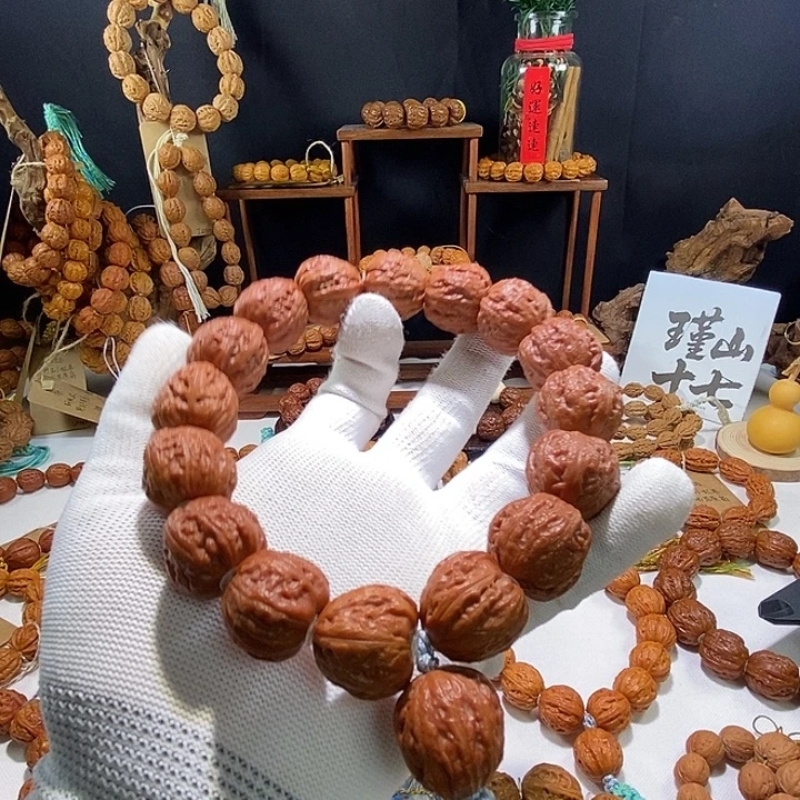 手串文玩核桃野生小核桃
