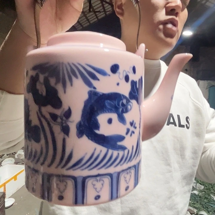 瓷片景德镇陶瓷红嘻嘻鱼藻提梁壶