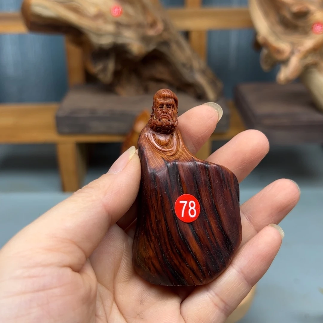 醉***游木崖柏木摆件手把件