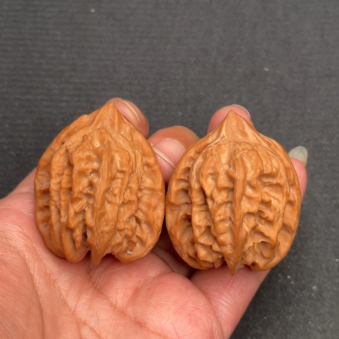 桃核把件37.5×40全品头茬曹大龙A450