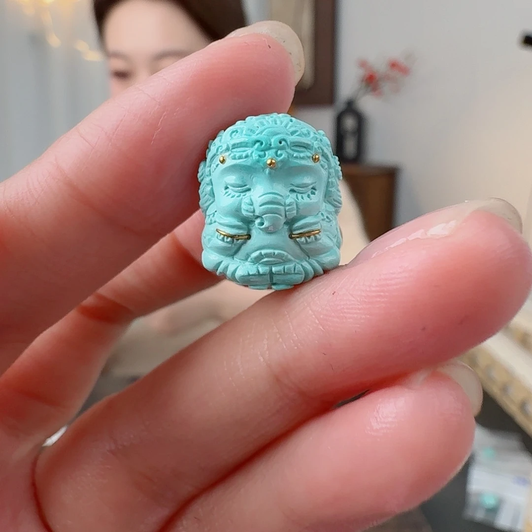 绿松石未镶嵌珠宝奇石