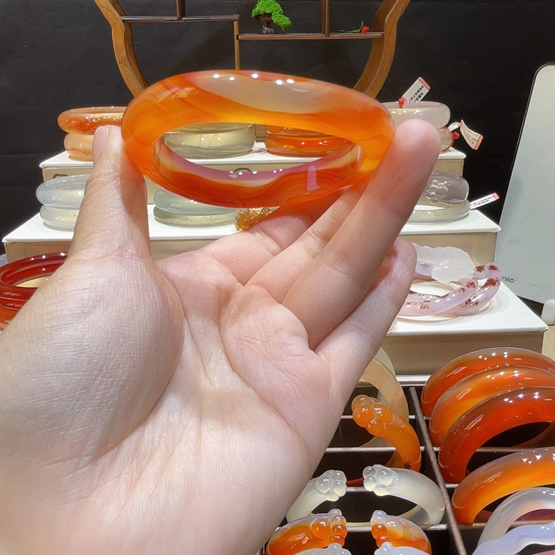 玛瑙/玉髓未镶嵌手镯