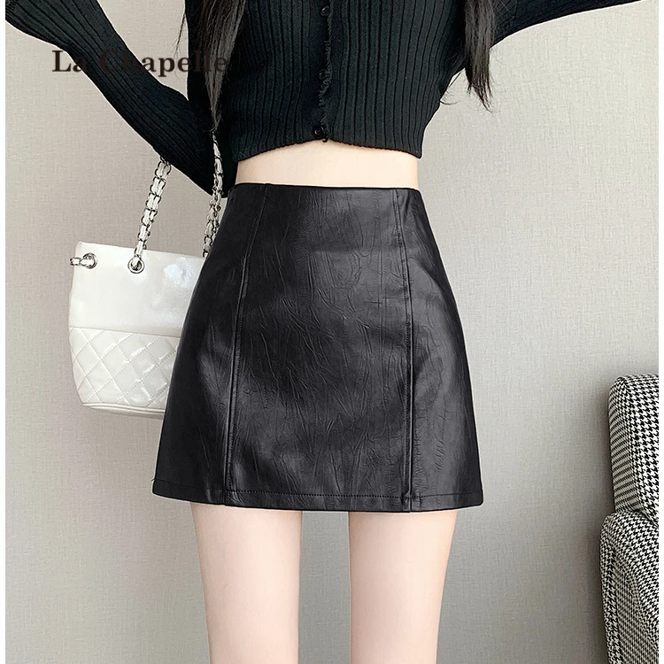 拉夏贝尔秋冬气质PU皮裙简约大方时尚经典半身裙女洋气百搭A字裙