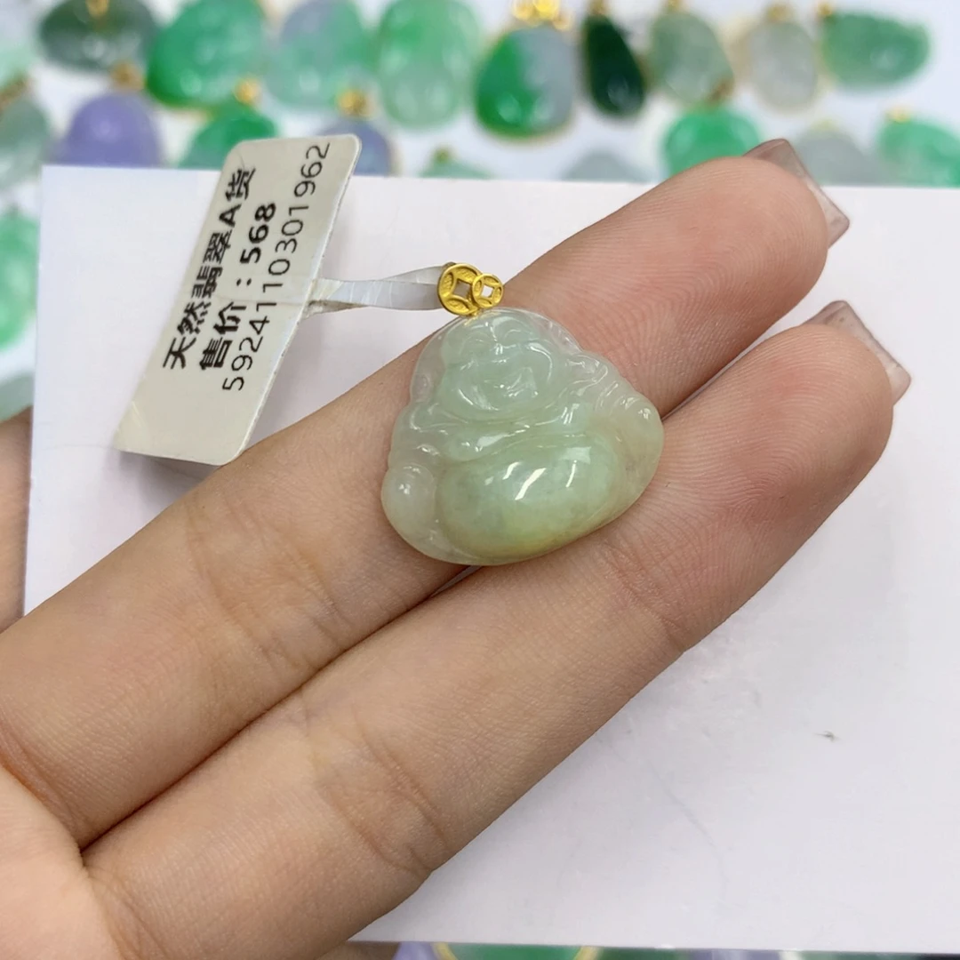 颈饰18K金镶嵌翡翠翡翠