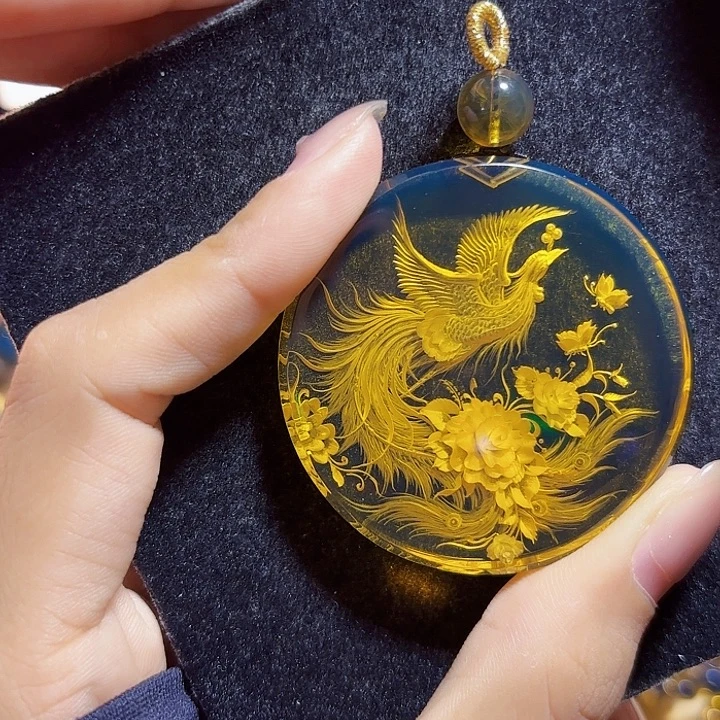 蓝珀未镶嵌珠宝奇石墨西哥蓝珀凤穿牡丹