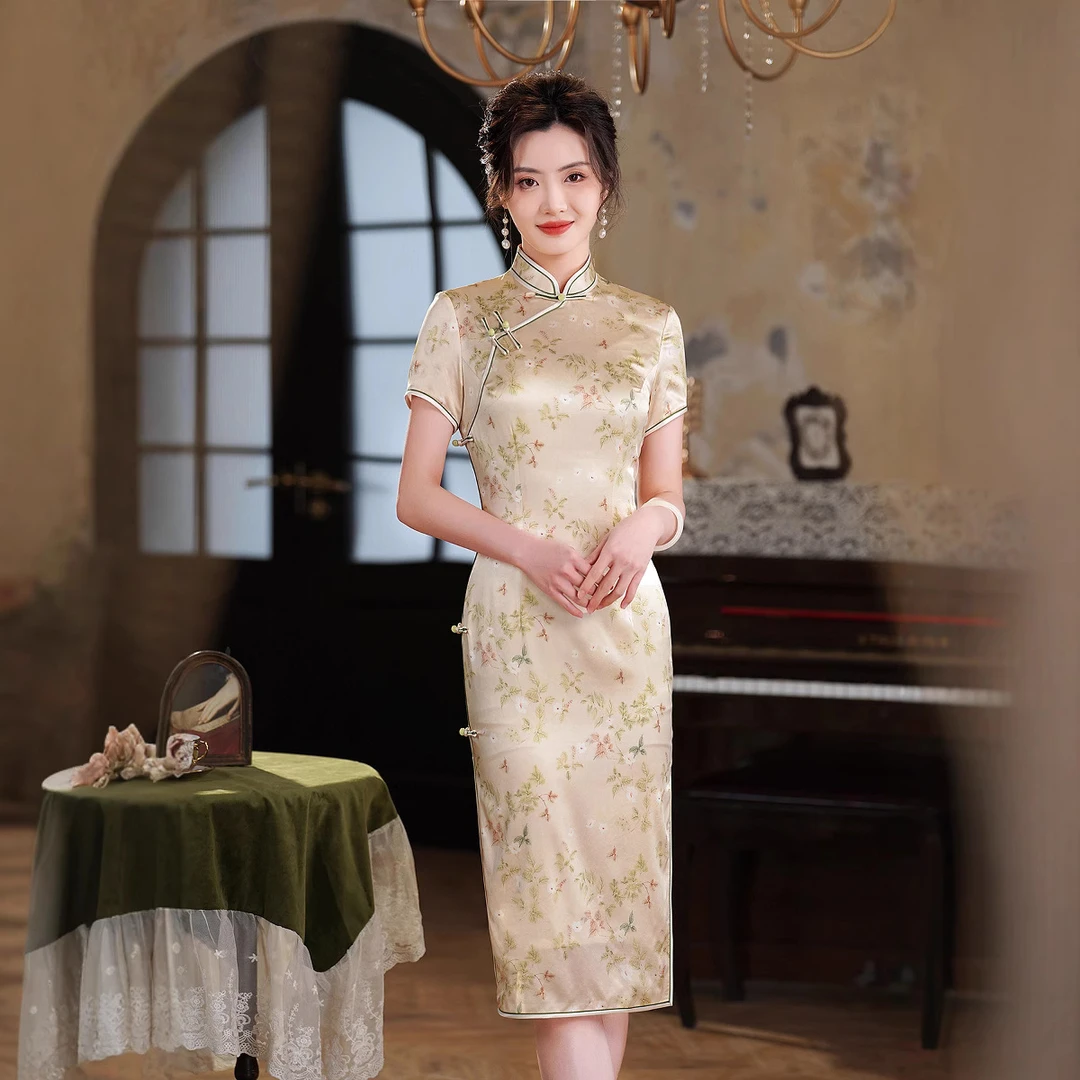 110中长 B893浅黄色真丝桑蚕丝送考旗袍夏新款改良时尚连衣裙