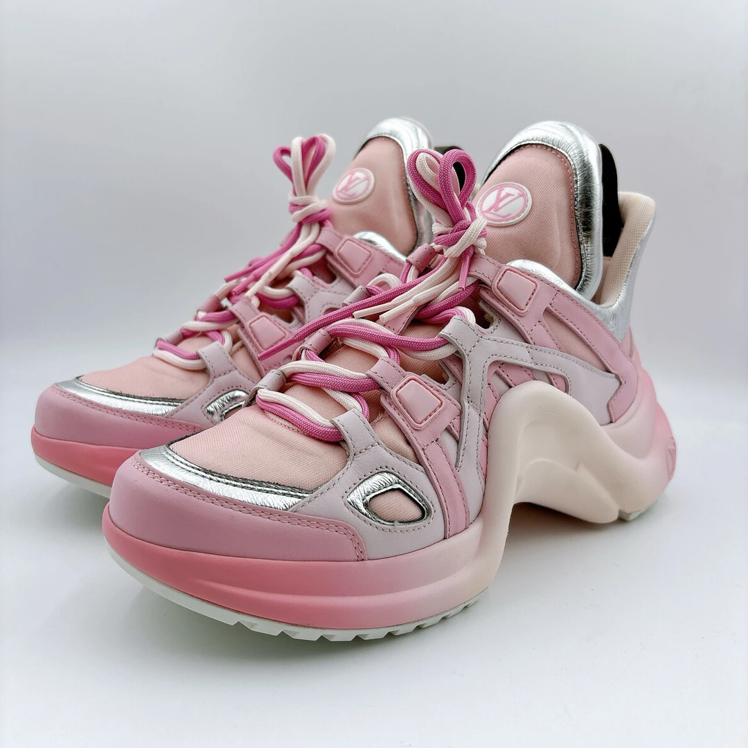 99新 LouisVuitton/路易威登 38码/粉色渐变拱桥老爹鞋/BM00850