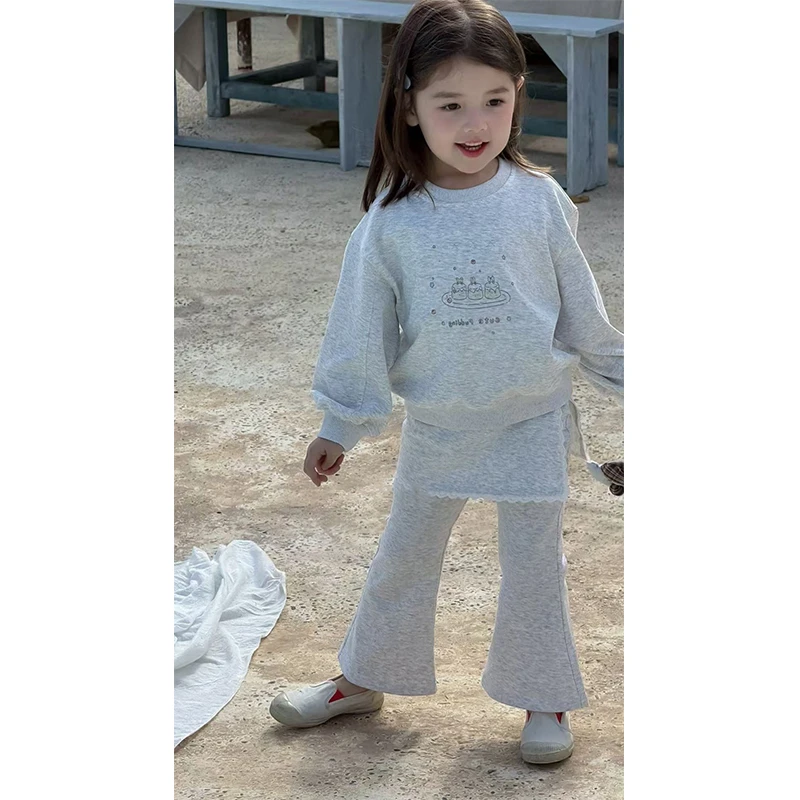 女童春秋季新款2025爆款套装休闲时髦印花卫衣独特洋气时髦女童装