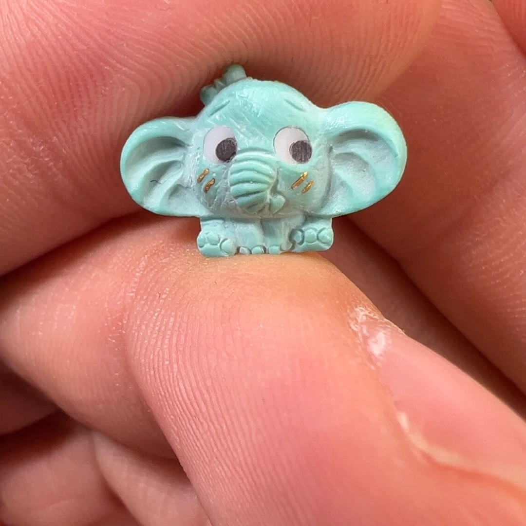 绿松石未镶嵌配饰小象
