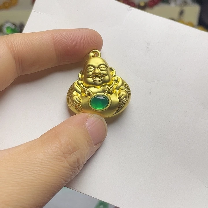 石英质玉合金颈饰