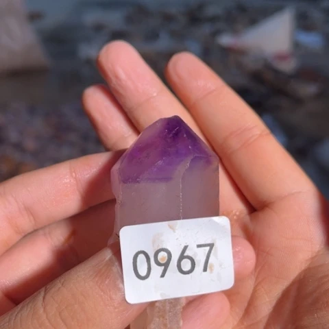 【闪购商品】未镶嵌大型摆件（非配饰）水晶H***凌
