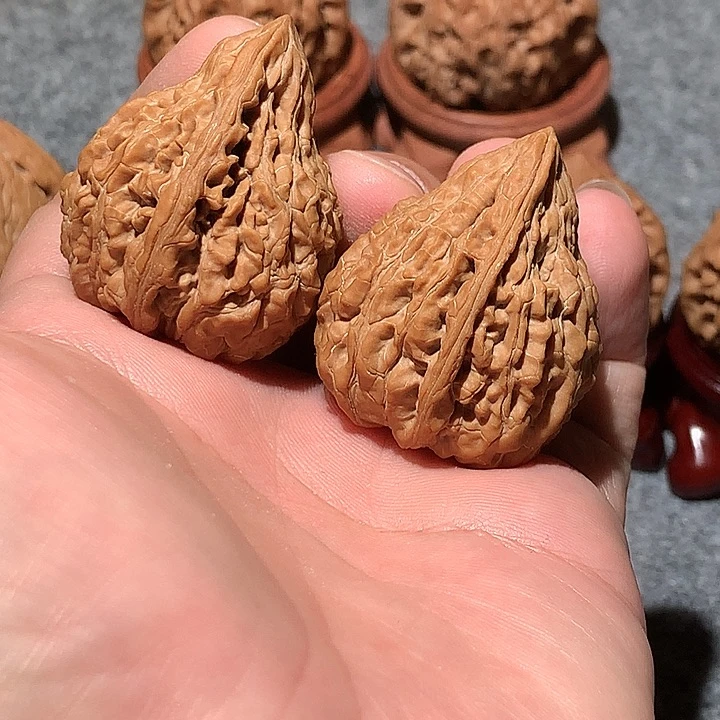 文玩核桃把件坐佛34
