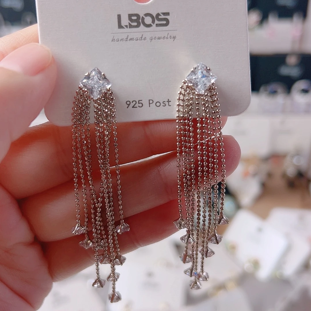 锆石纯铜合金耳环的