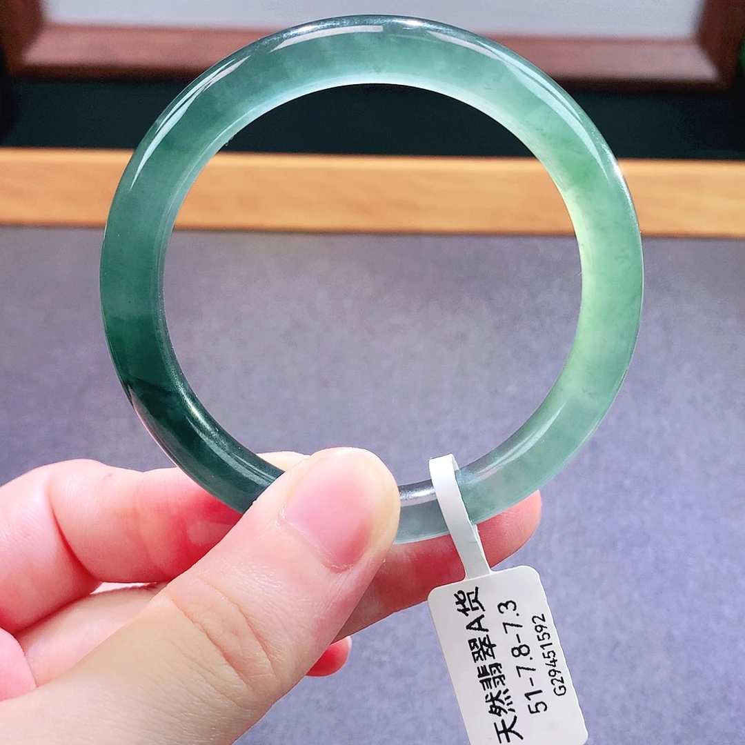 未镶嵌手镯翡翠天然翡翠