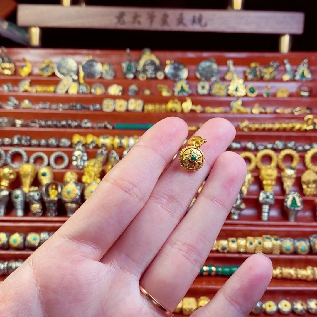 小***倩铜铁合金类啊啊啊啊啊啊啊啊啊