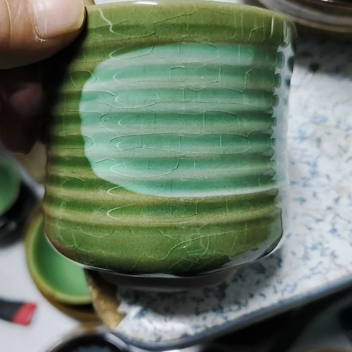 瓷片五厂，七厂各种摆件，瓷片，均有瑕疵！