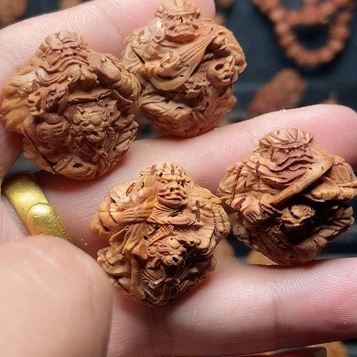 桃核福利四大天王