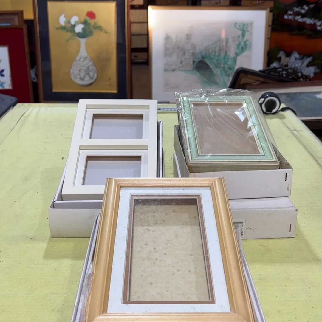 绘画刘*锅屏风框画茶空间设计