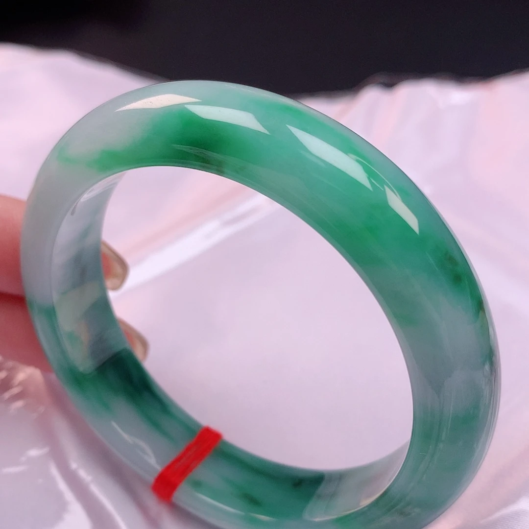 【闪购商品】未镶嵌手镯翡翠54