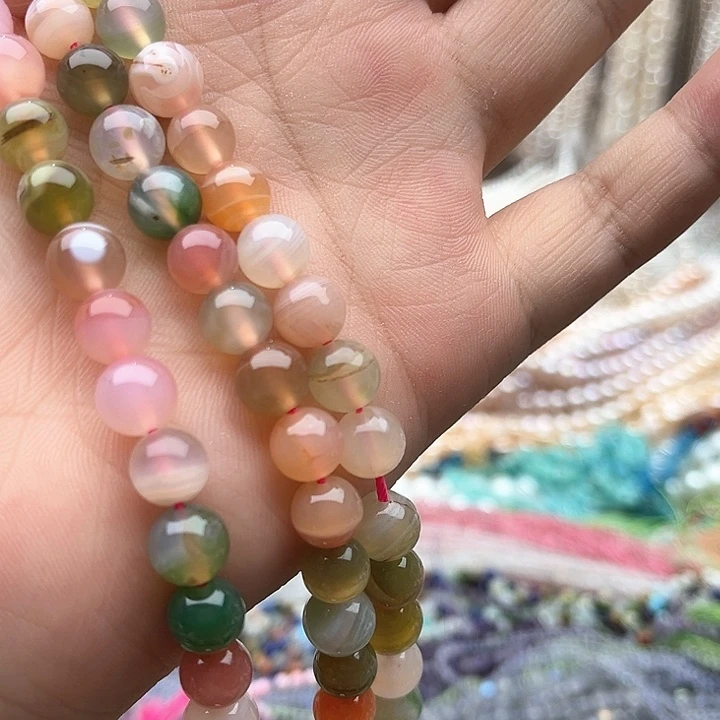 未镶嵌玛瑙/玉髓珠宝半成品一条8mm左右彩盐源玛瑙