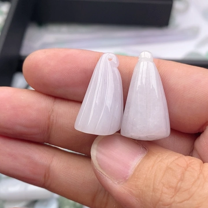 L***೨翡翠未镶嵌吊坠(不含链)