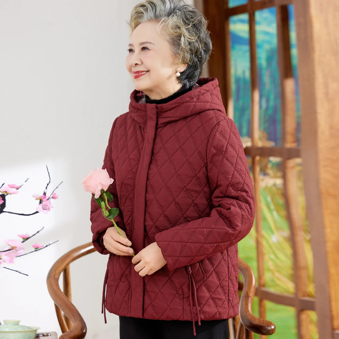 老年人妈妈秋冬薄款连帽棉衣奶奶装初冬宽松轻薄棉衣外套婆婆衣服