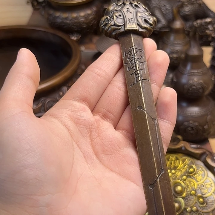 精美铜器，点击下单