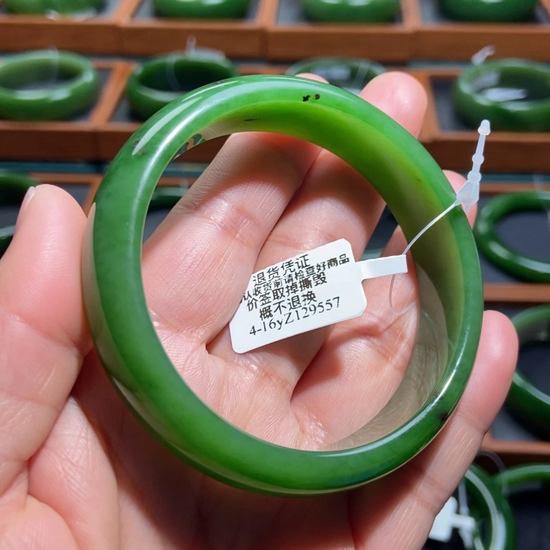 和田玉（碧玉）未镶嵌手镯阳绿5657