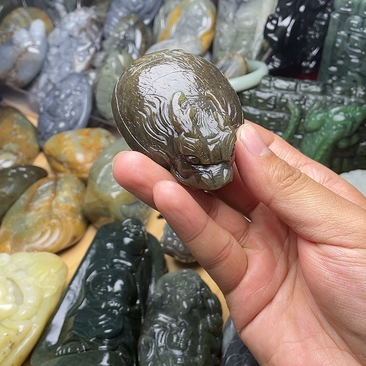 和田玉未镶嵌挂件