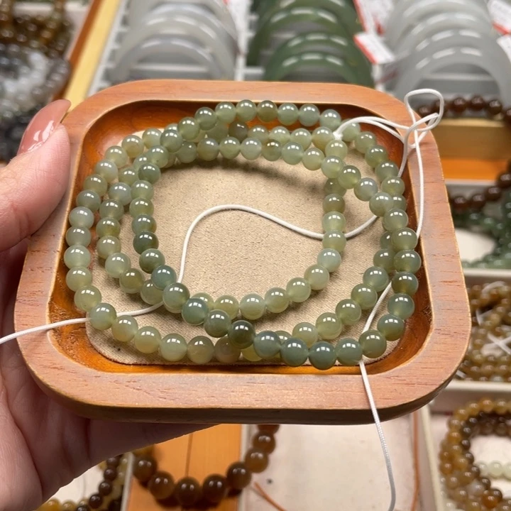 和田玉珠串6mm未镶嵌青***山