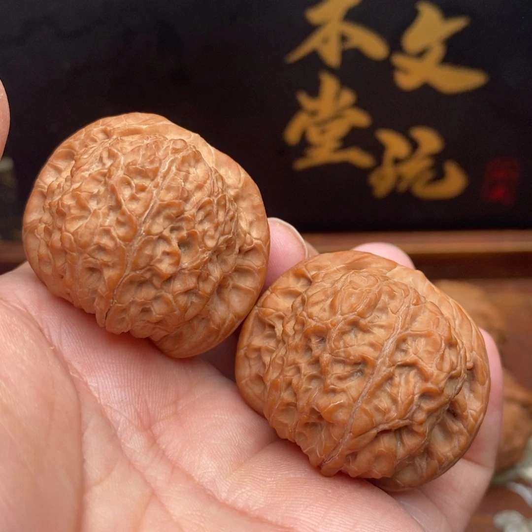 文玩核桃把件B5号40尺血麒麟