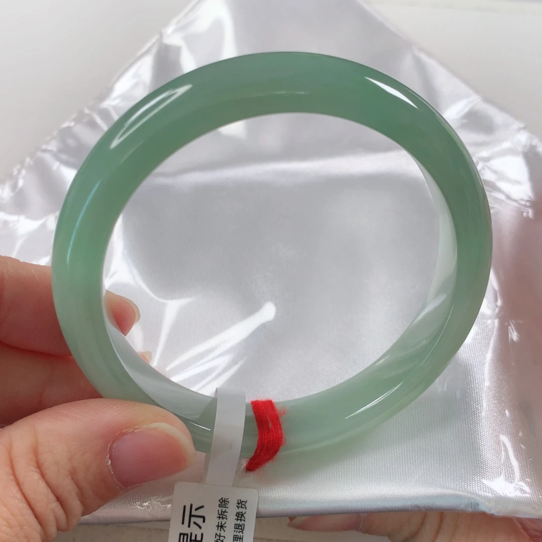 未镶嵌手镯翡翠288