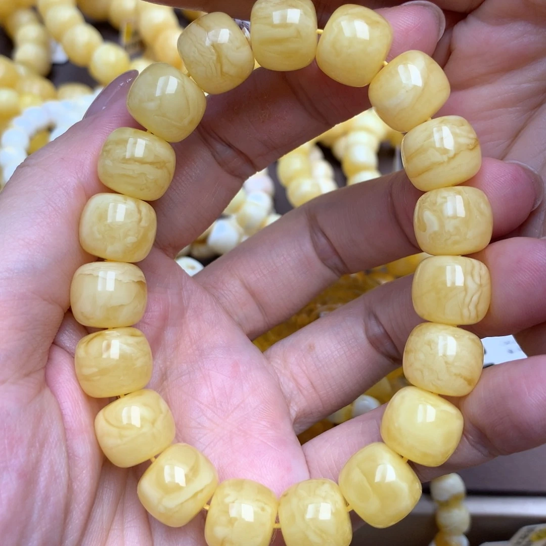 蜜蜡未镶嵌珠宝奇石18