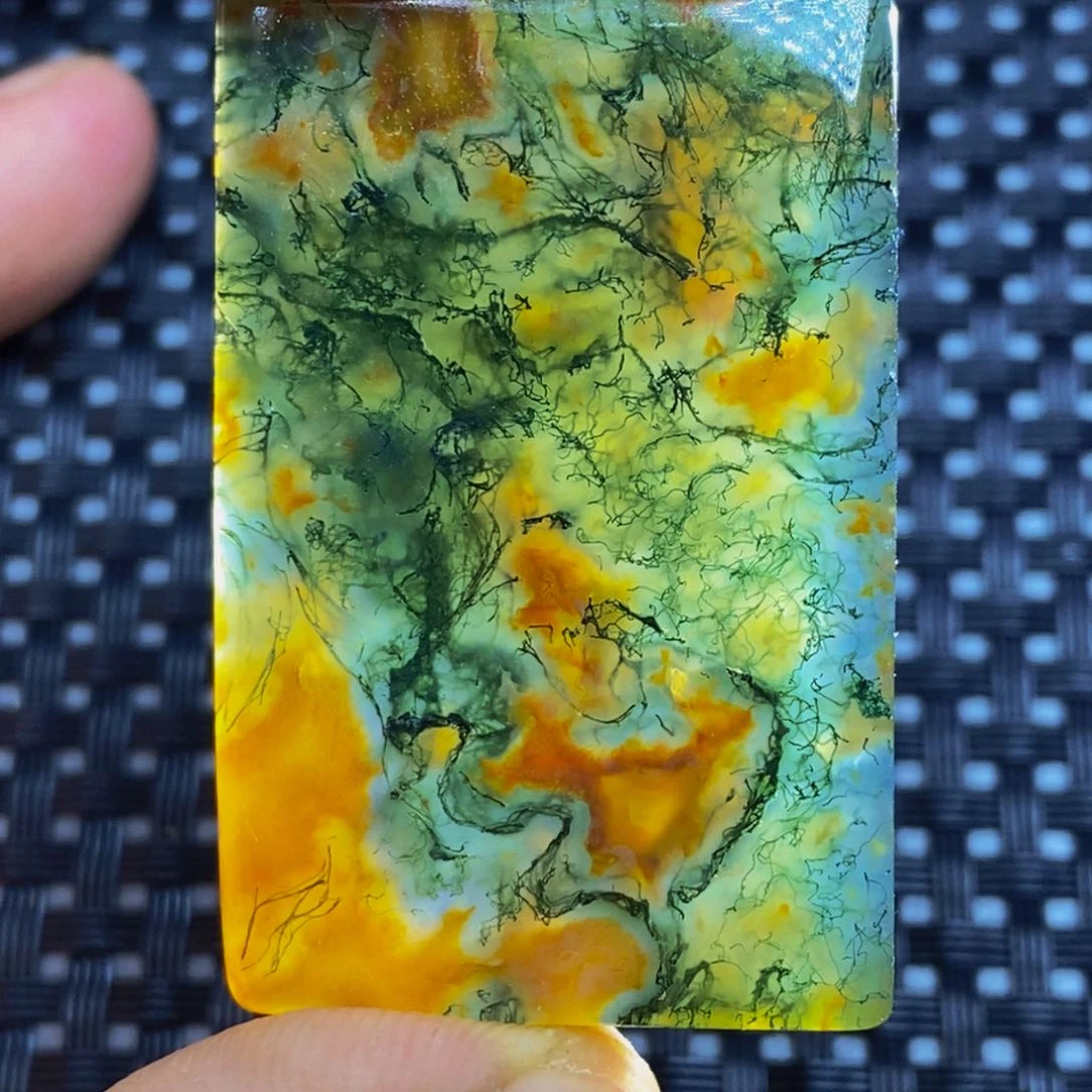 玛瑙/玉髓颈饰未镶嵌草**狼