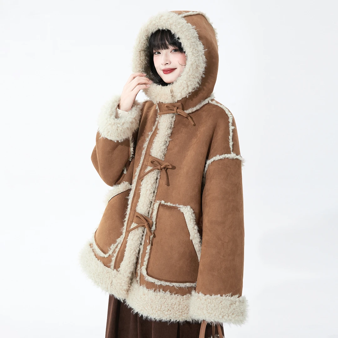 蓬茸暖语 原创高级感牛角扣连帽外套女冬