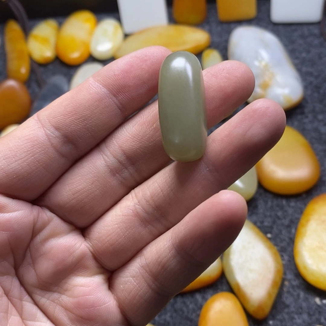 【闪购商品】和田玉颈饰未镶嵌