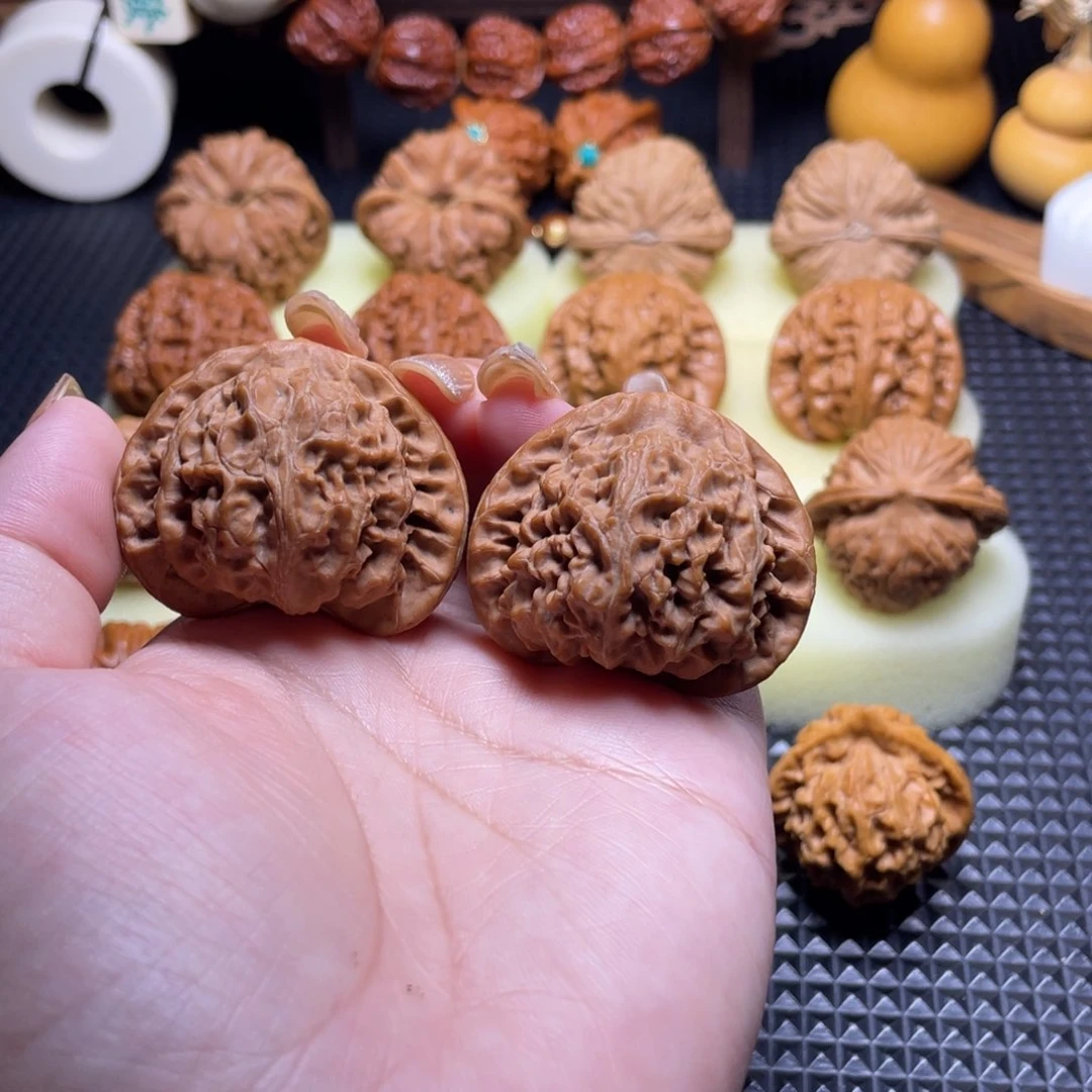 文玩核桃吊坠宫灯42