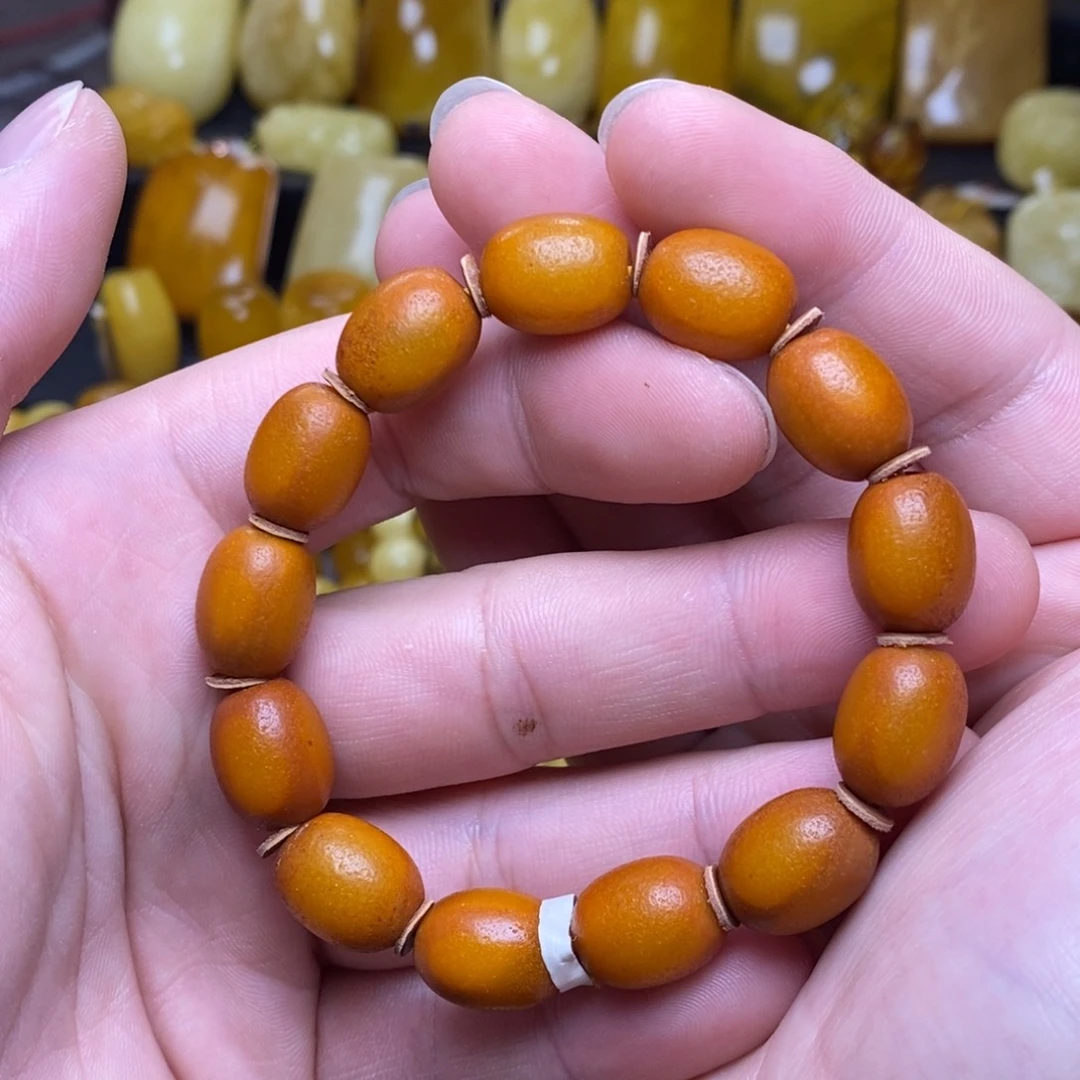 琥珀未镶嵌裸石蜜蜡