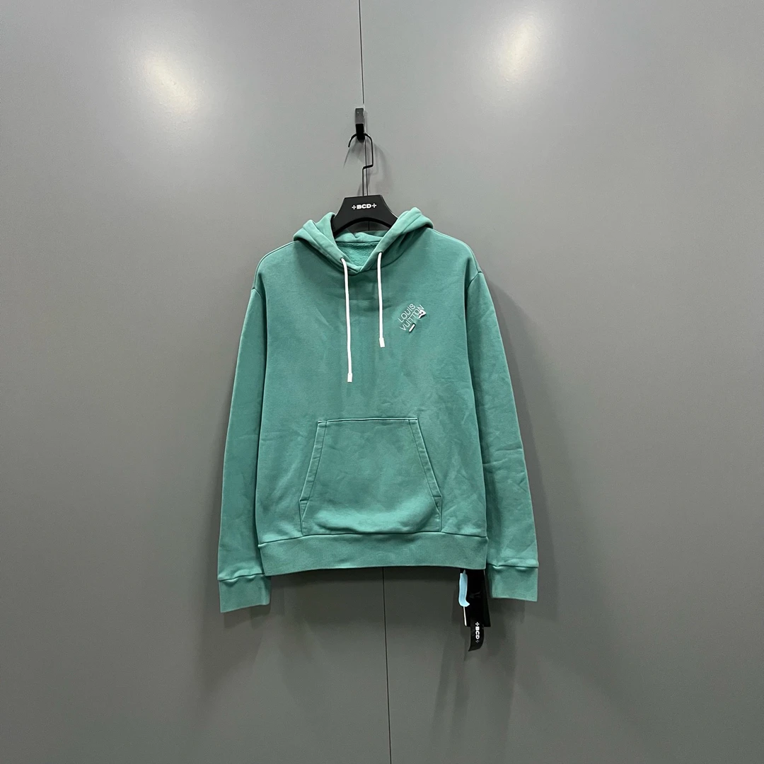 95新 LouisVuitton/路易威登 ab105 207729 lv 别针刺绣帽衫 M码