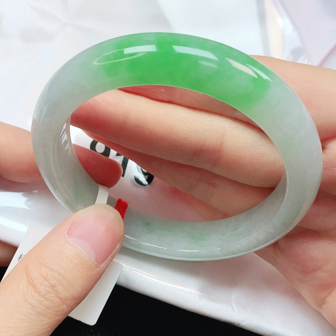 未镶嵌手镯翡翠抖音919