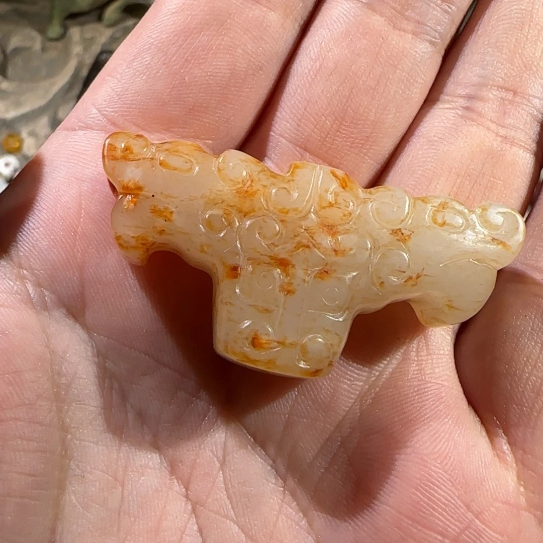 s***m和田玉（糖玉）未镶嵌颈饰