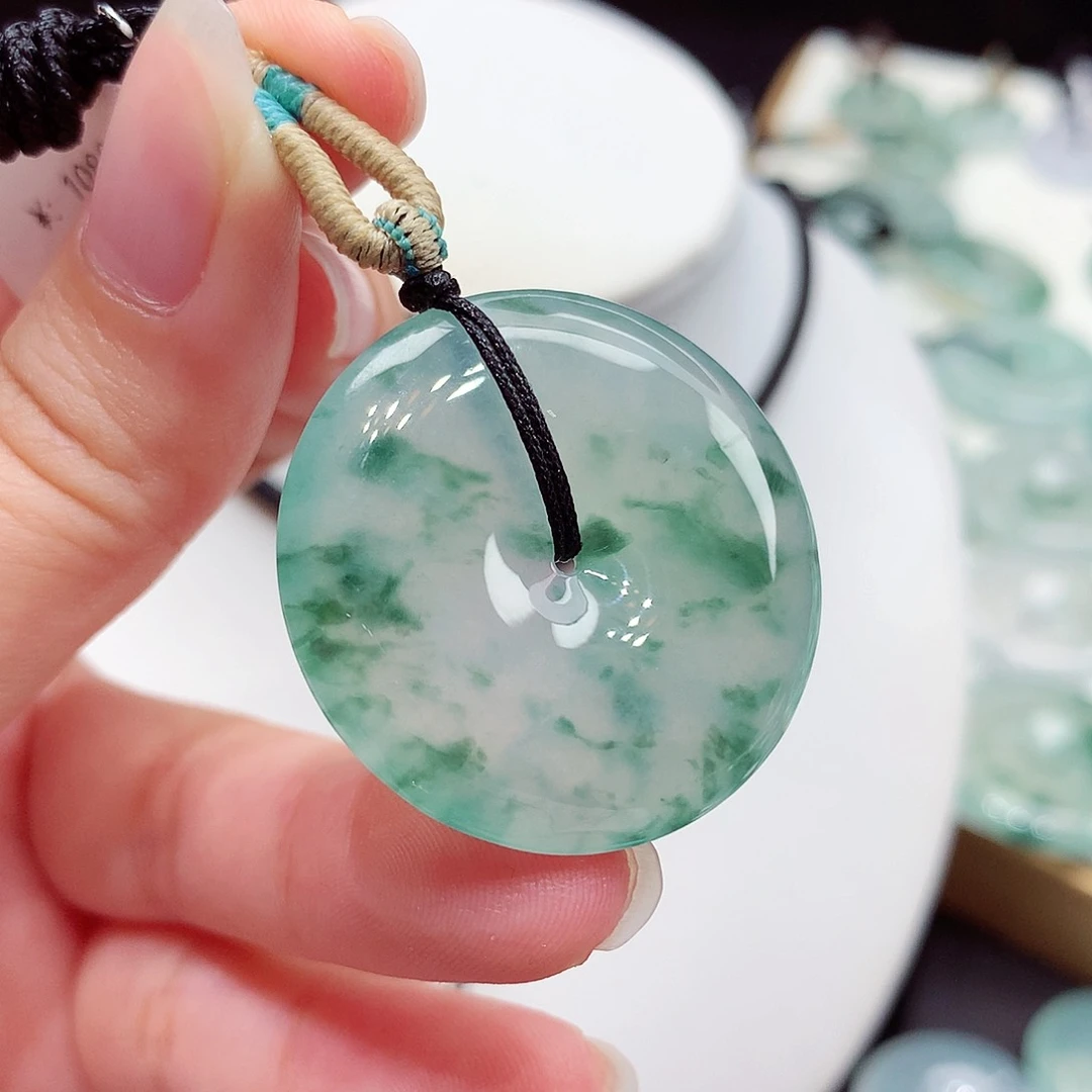 颈饰未镶嵌翡翠翡翠126，32/5.8